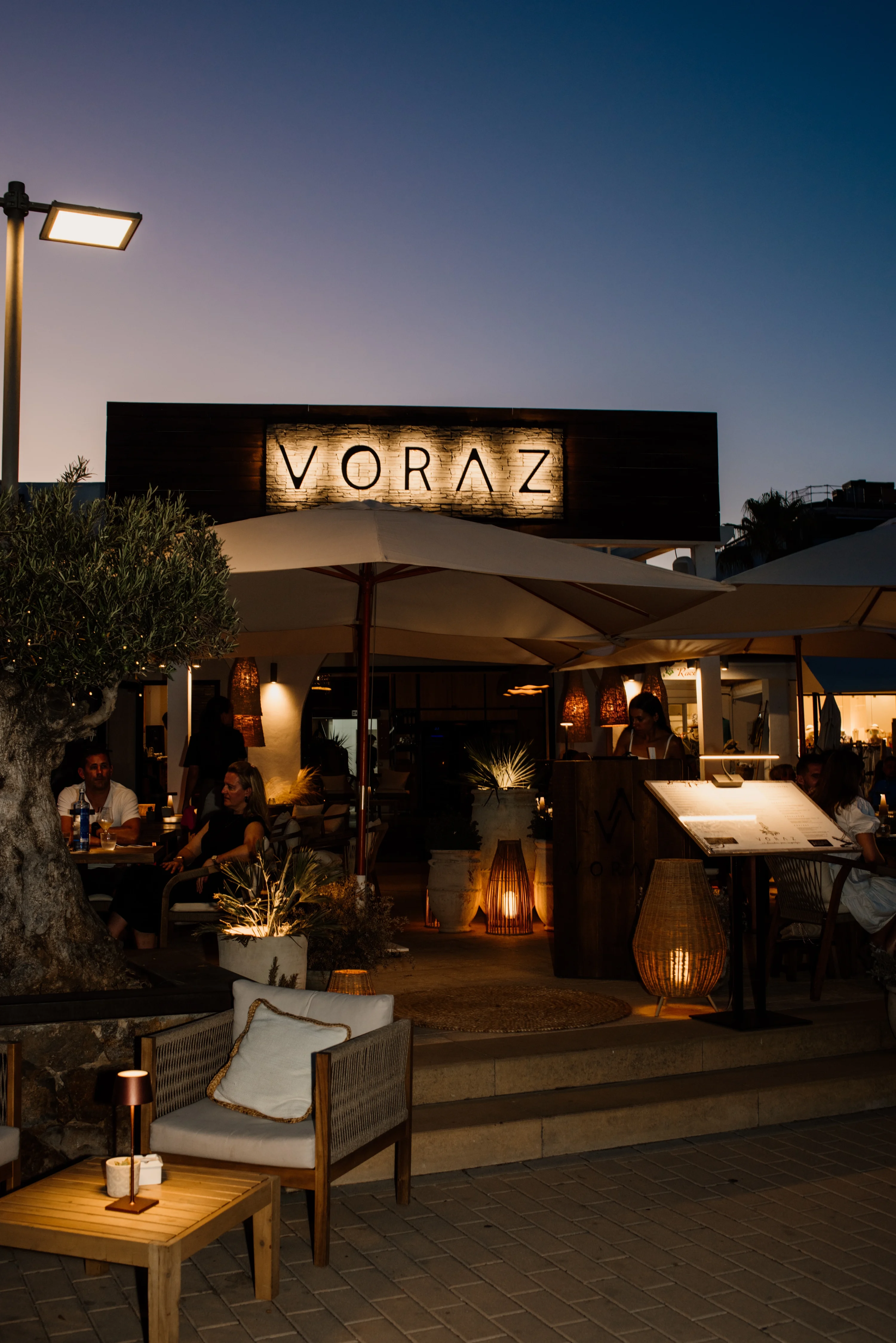 voraz restaurant ibiza booking
